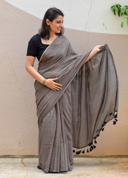 Elegant Small Brown Black Check