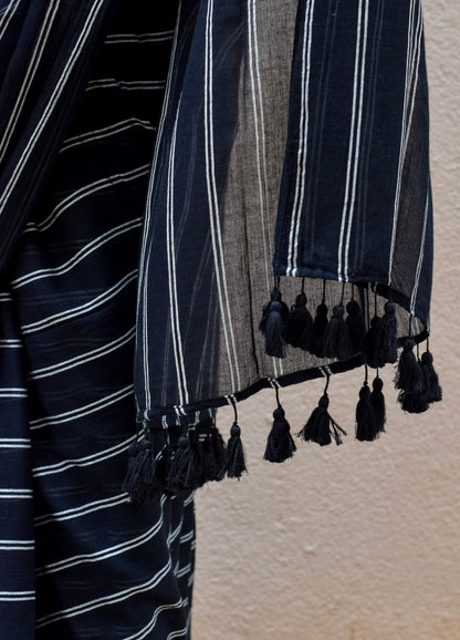 Black and White Taan Stripe